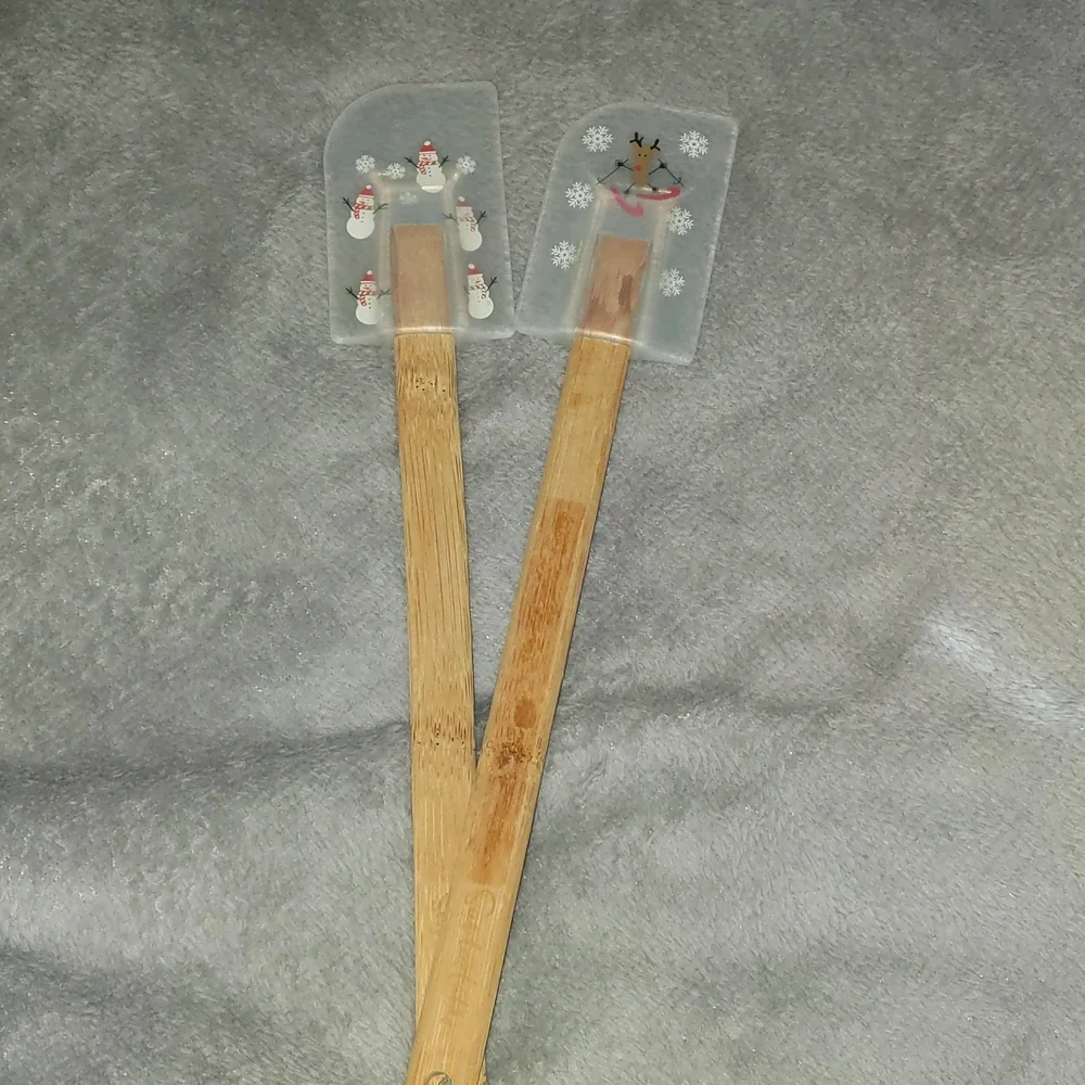 holiday spatulas by sur la table